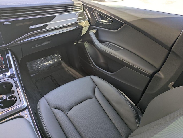 2026 Audi Q8 Premium Plus - Photo 18