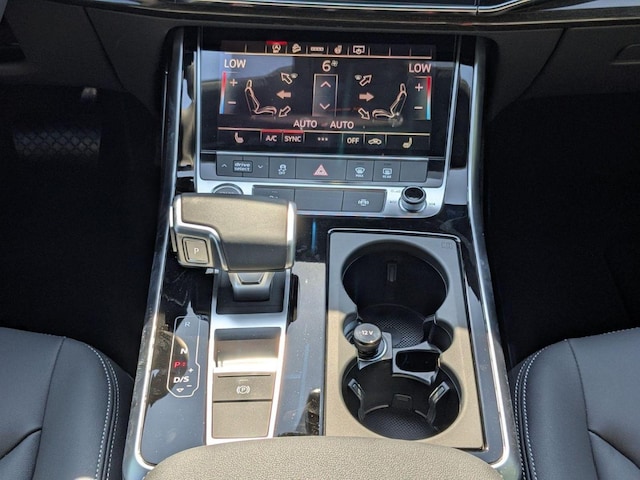 2026 Audi Q7 Premium Plus - Photo 13