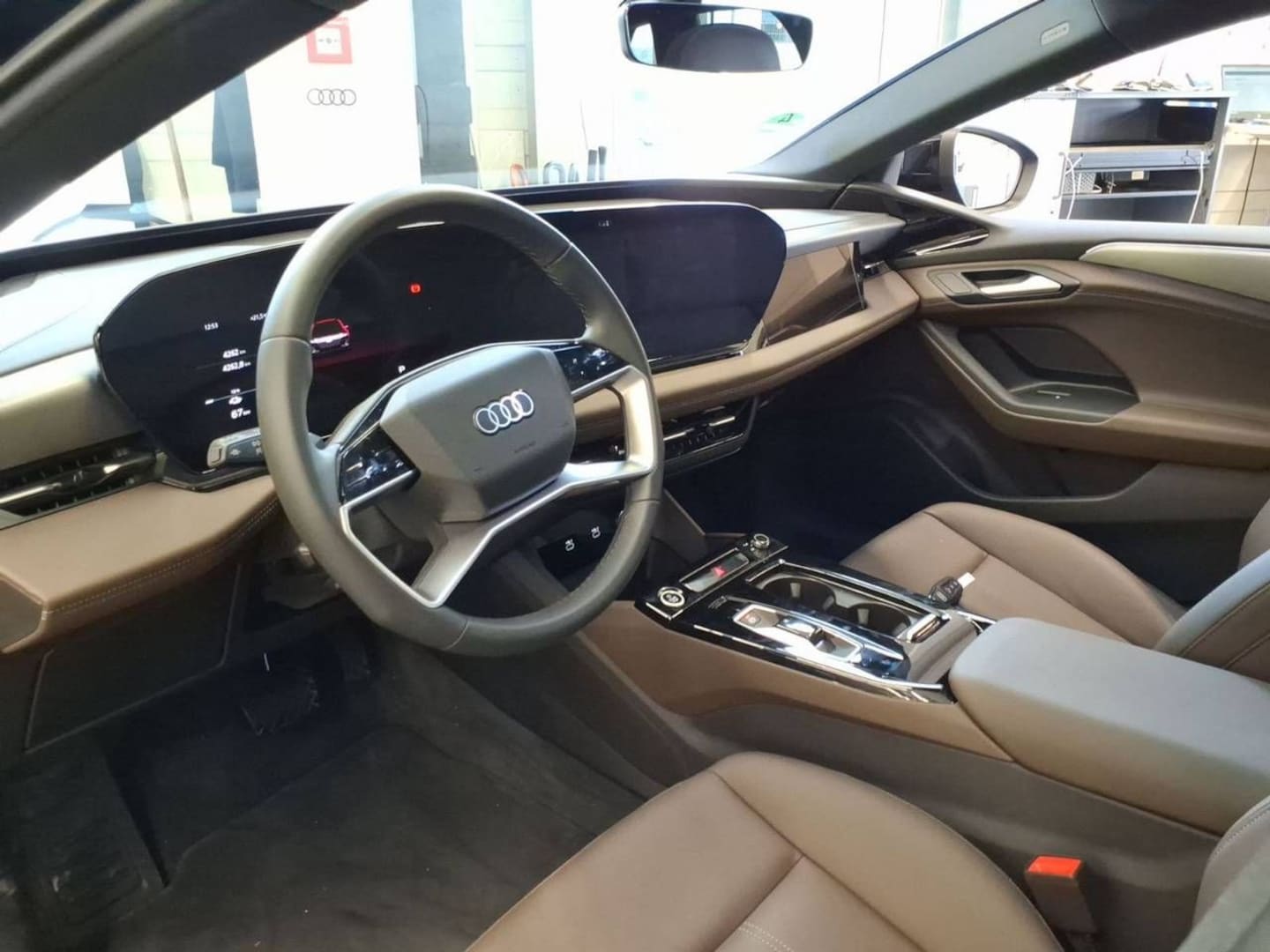 Bild über Audi A6 Avant e-tron e-tron performance - für weitere Informationen kontaktieren Sie den Audi Partner