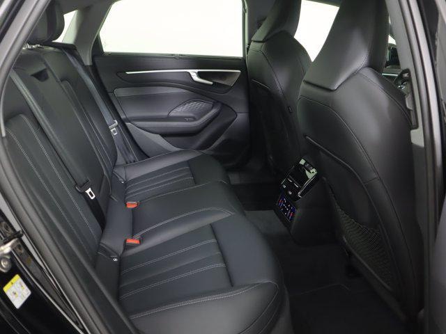 2026 Audi A6 Premium Plus - Photo 14