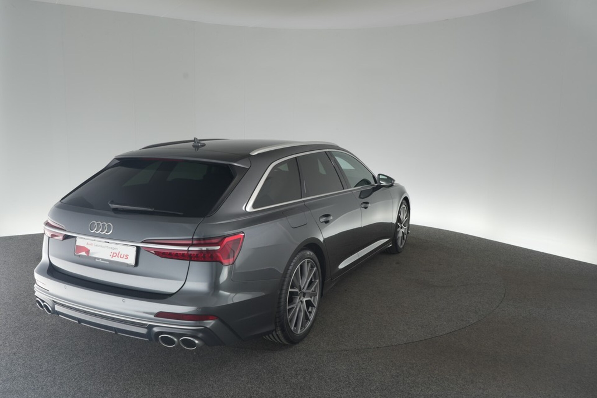 Audi S6 Avant
