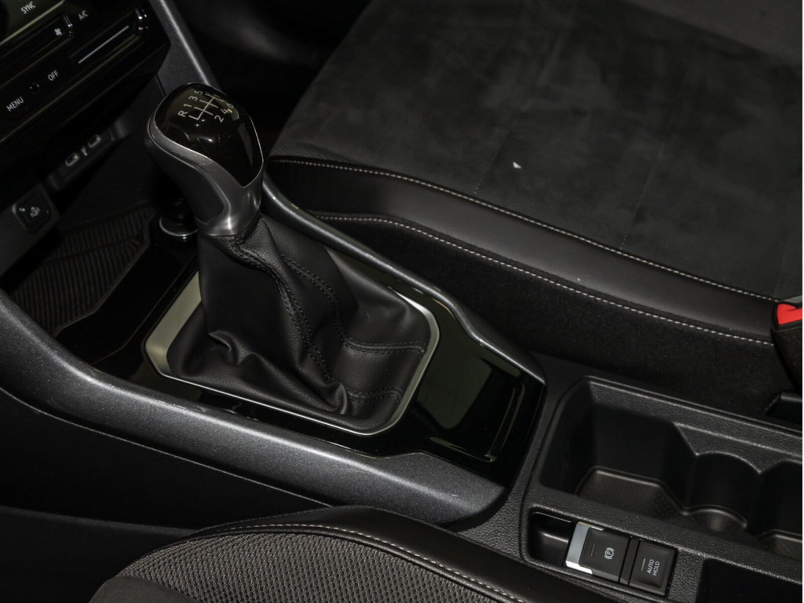 Volkswagen T-Roc – Bild 13