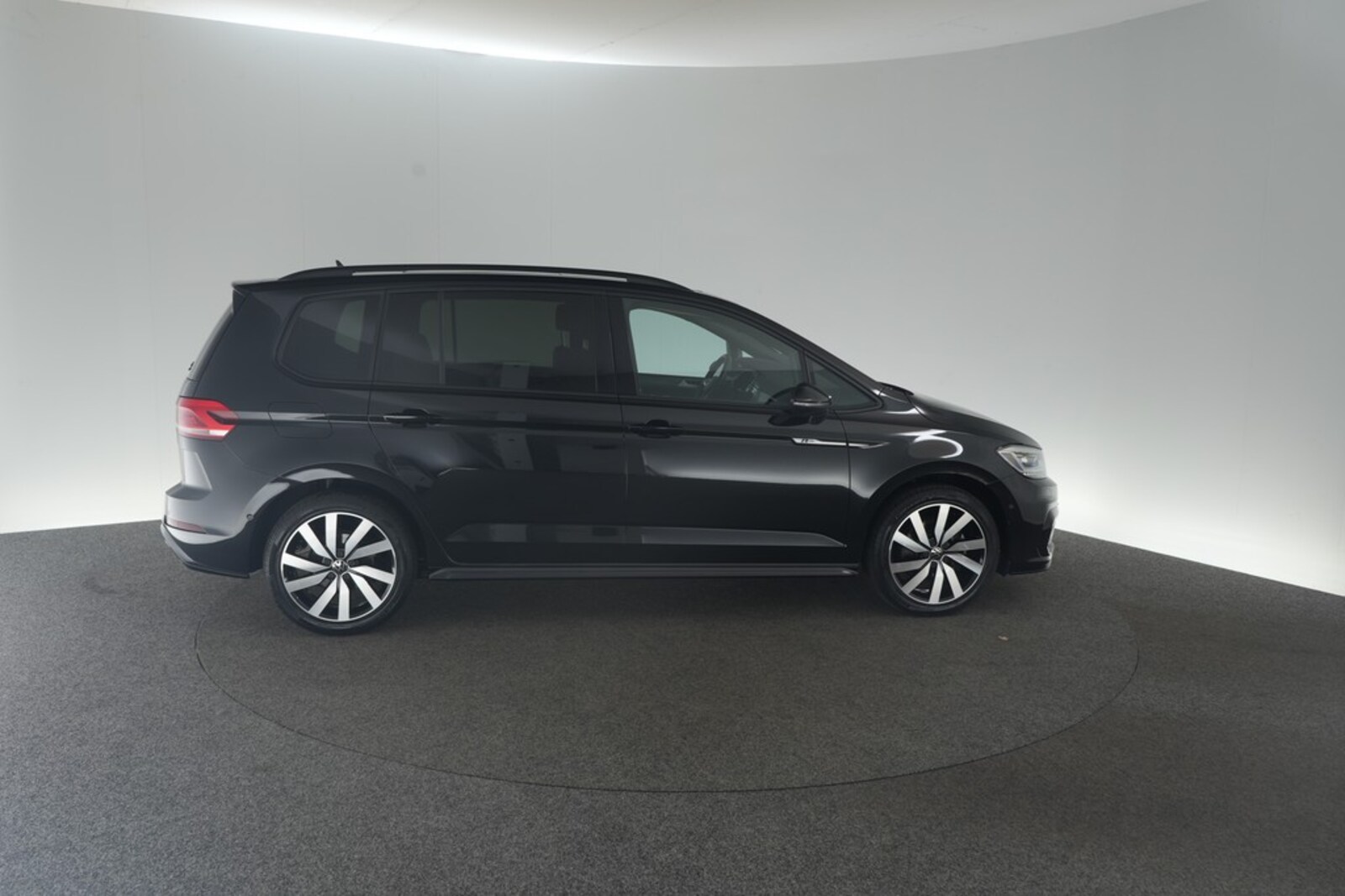 Volkswagen Touran – Bild 7