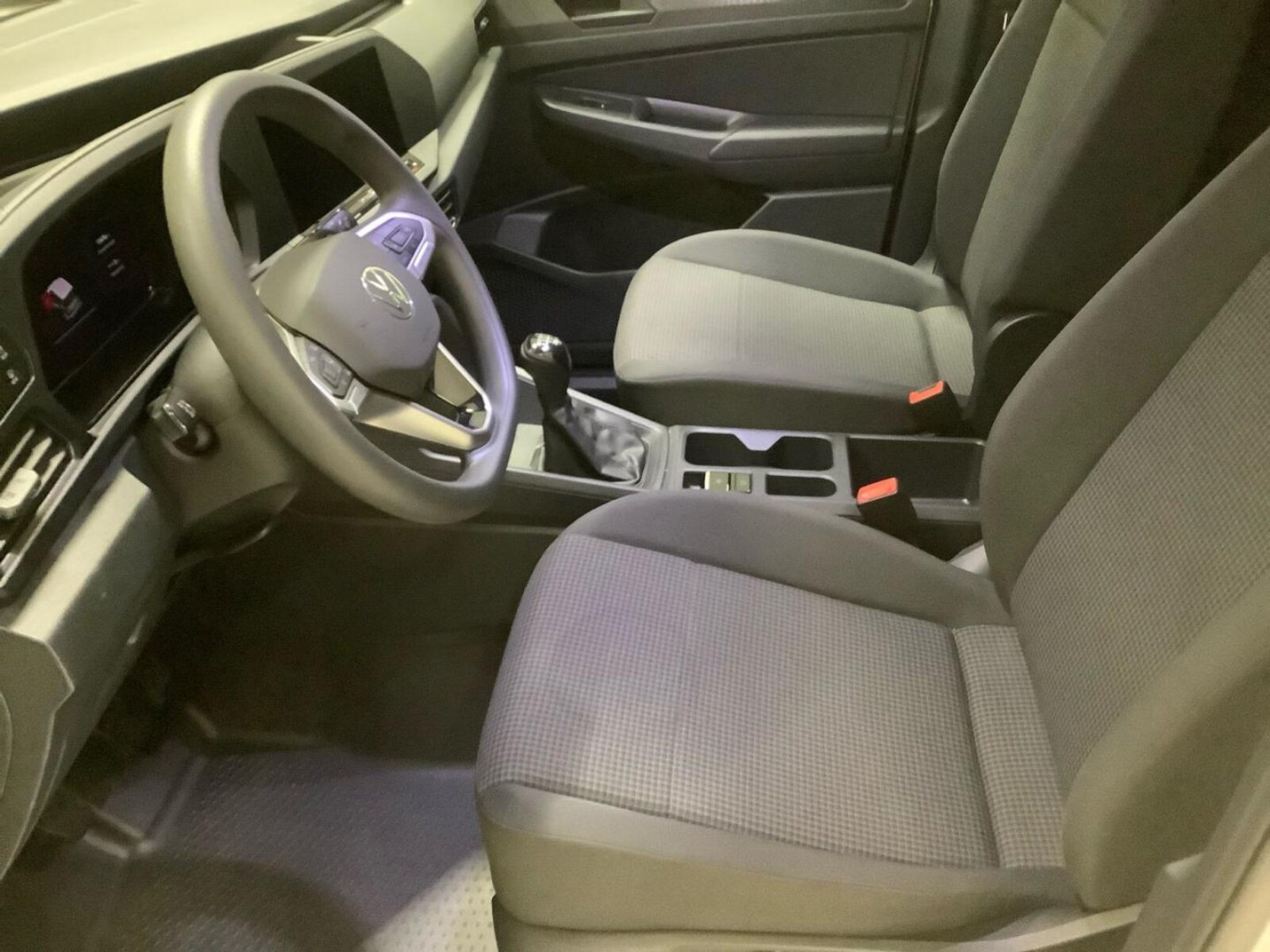 Volkswagen Caddy Cargo – Bild 9