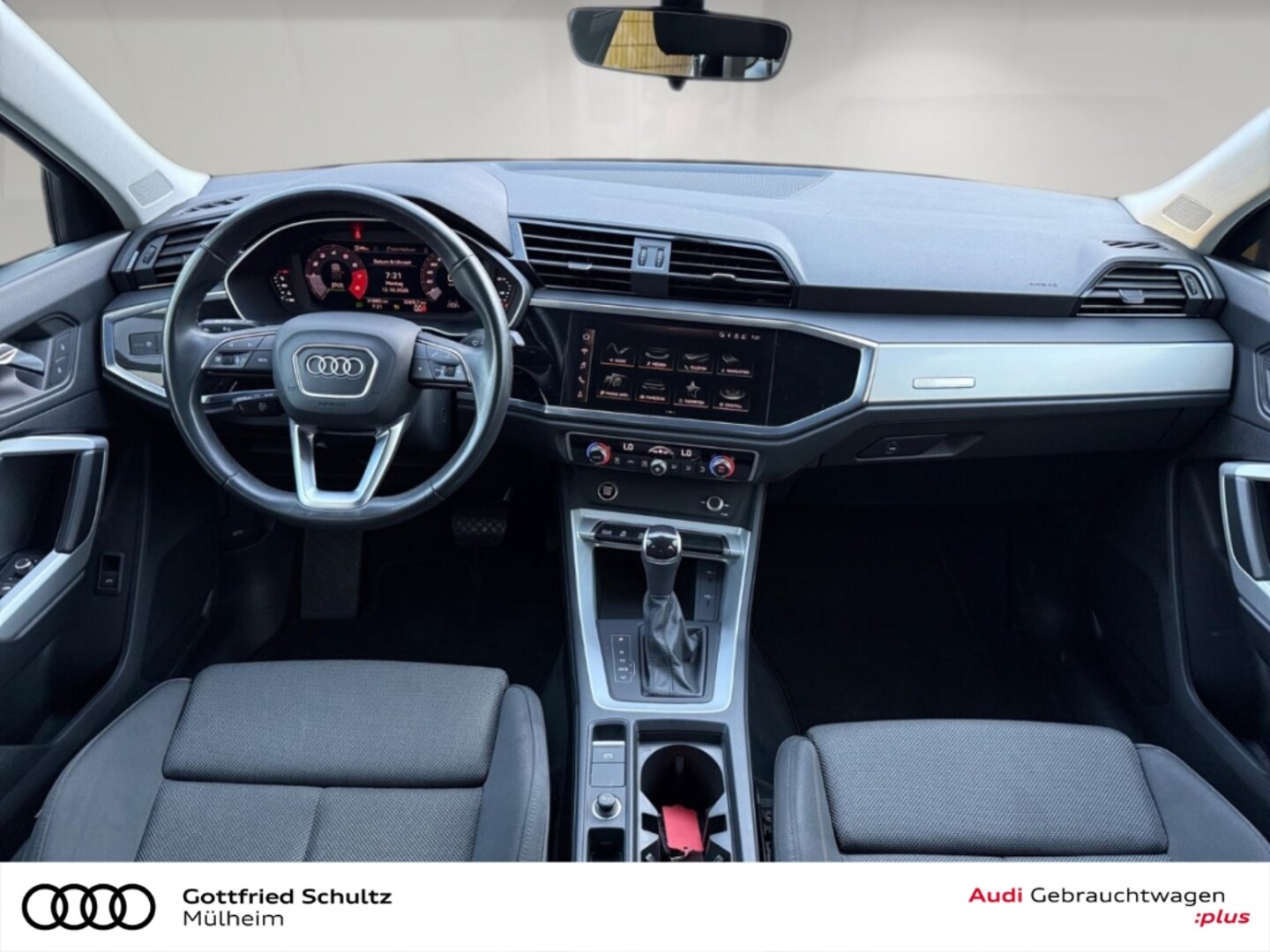 Bild über Audi Q3 Sportback S line 35 TFSI S tronic - für weitere Informationen kontaktieren Sie den Audi Partner