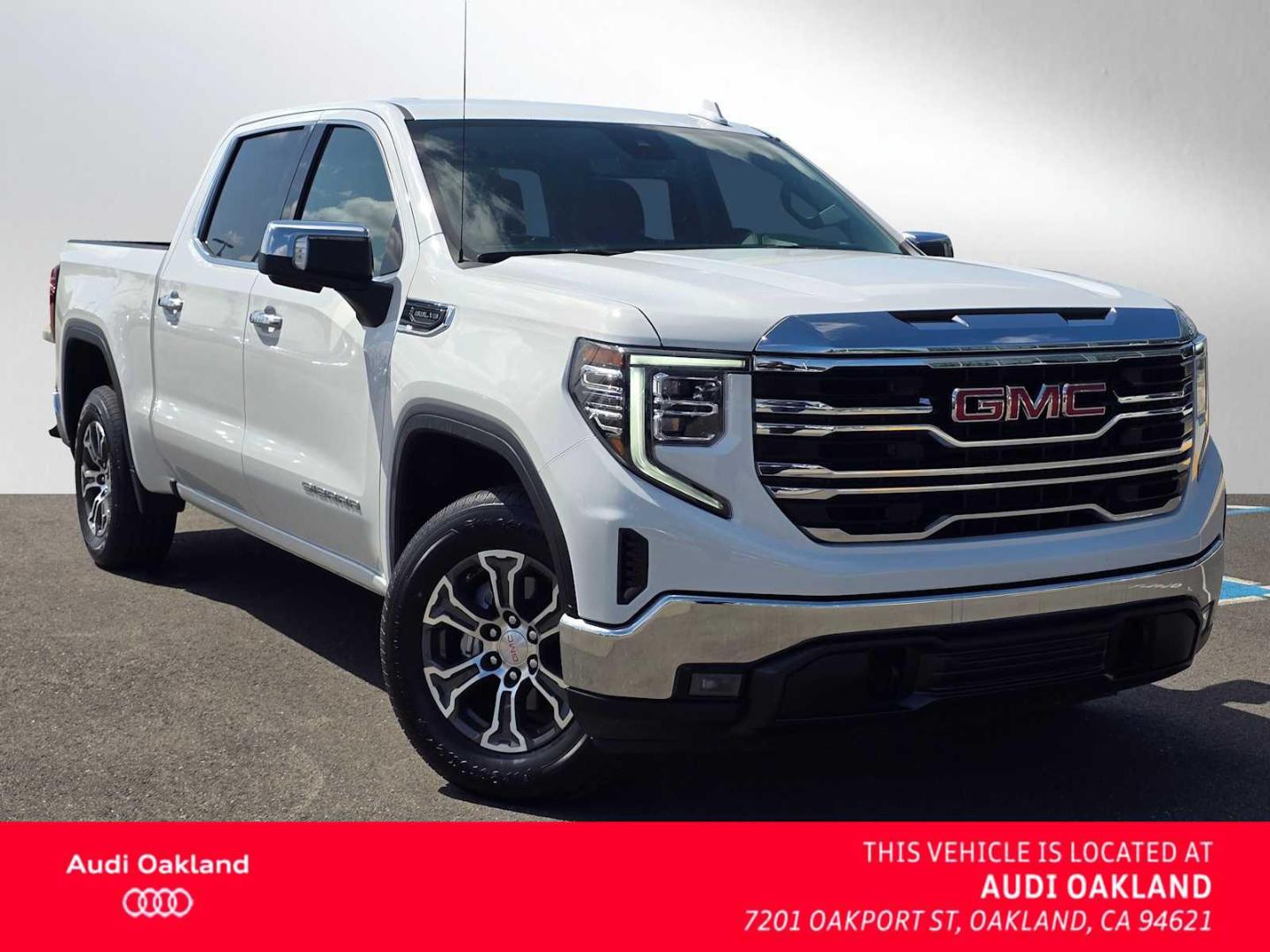 2025 GMC Sierra 2WD Crew Cab Short Box SLT's photo