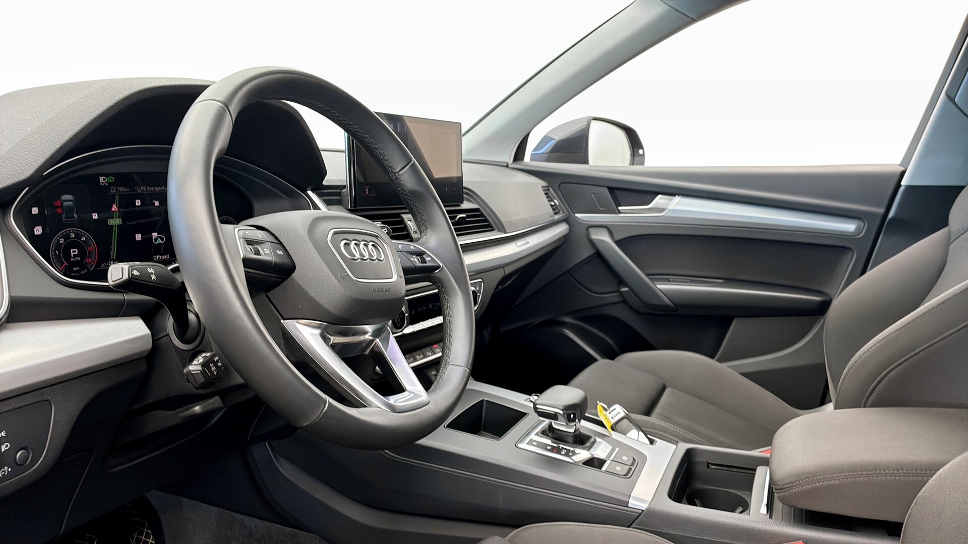 Bild som visar&nbsp;Audi Q5&nbsp;Q5 40 TDI quattro Proline advanced 204 hk S tronic - för mer information kontakta din Audi Partner