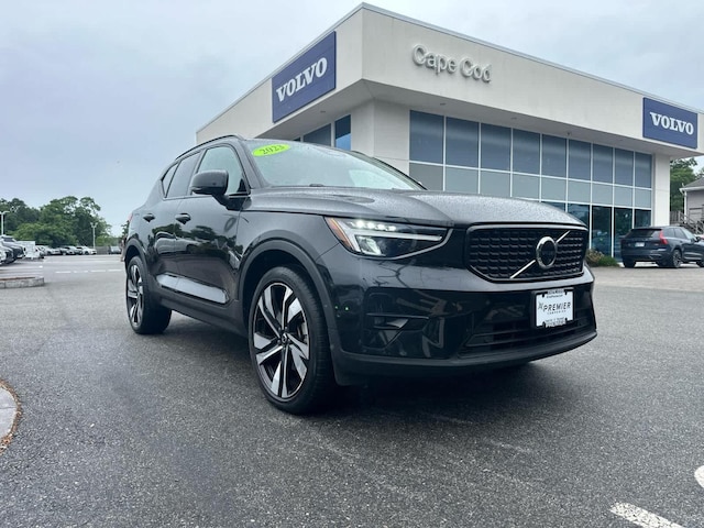 2023 Volvo XC40
