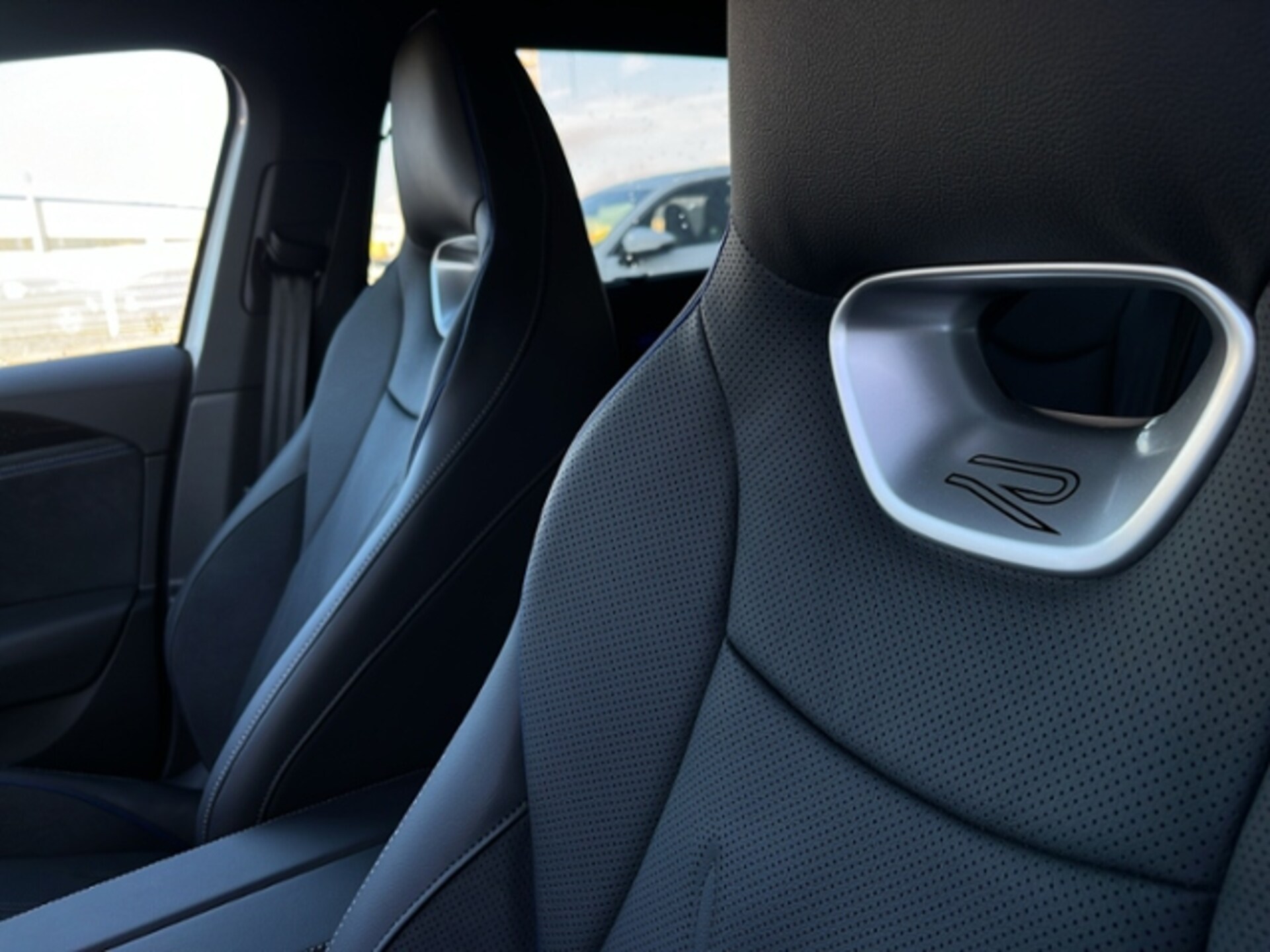 Volkswagen Passat R-Line