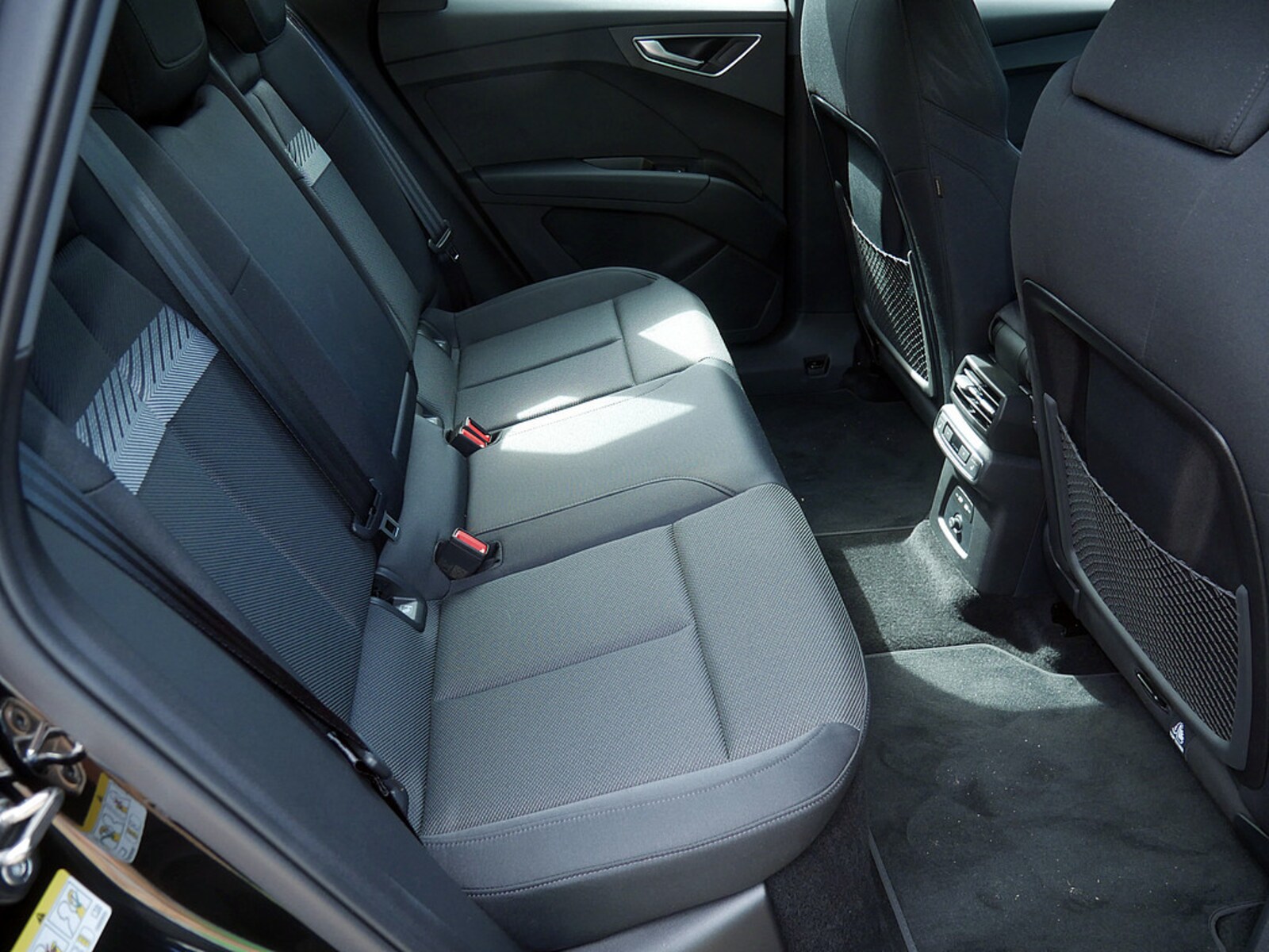 Audi Q4 e-tron – Bild 9