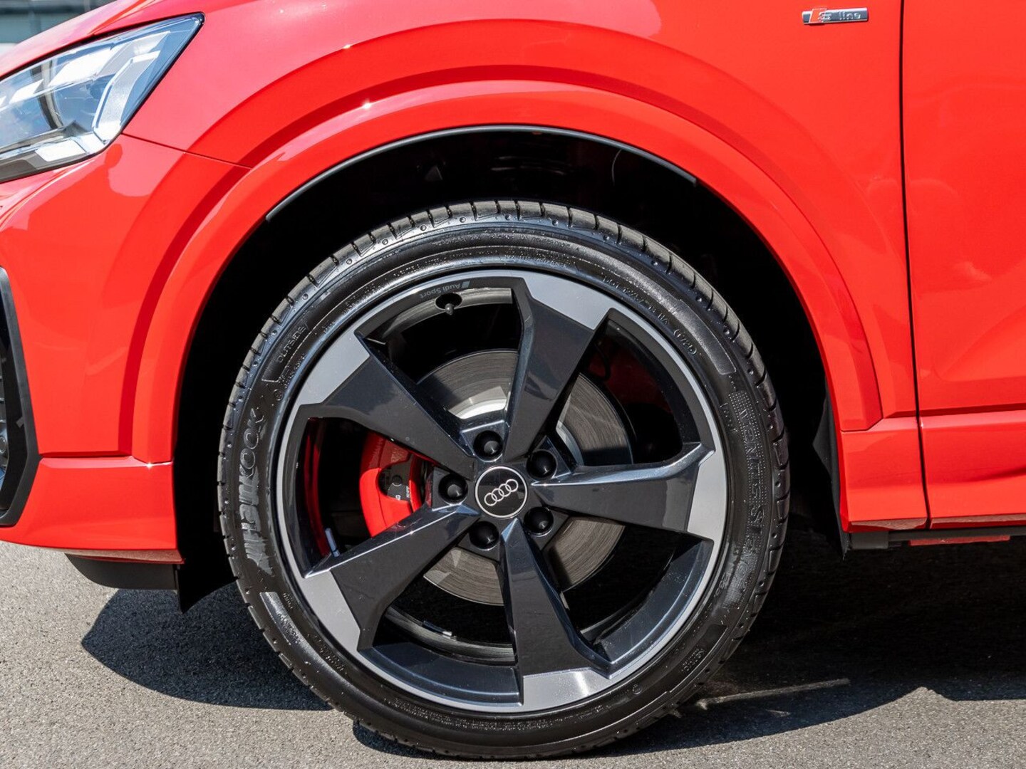Bild über Audi Q2 S line 35 TFSI S tronic - für weitere Informationen kontaktieren Sie den Audi Partner
