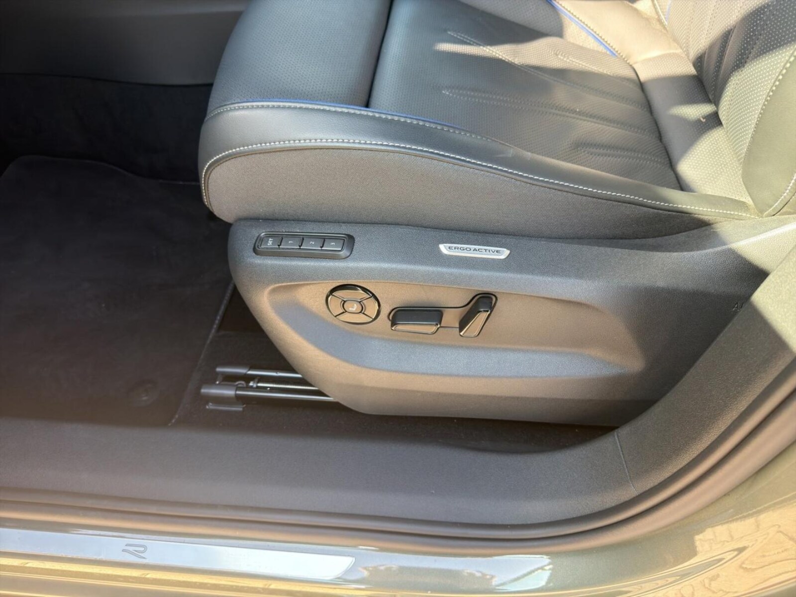 Volkswagen Tiguan – Bild 19