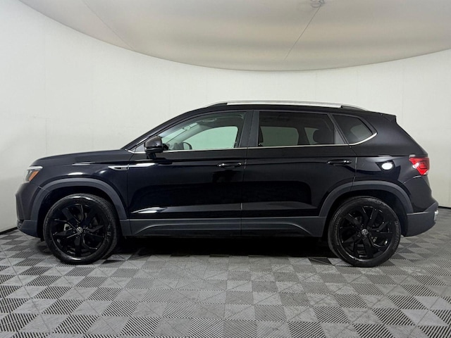 2023 Volkswagen Taos