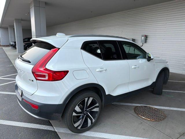 2023 Volvo XC40