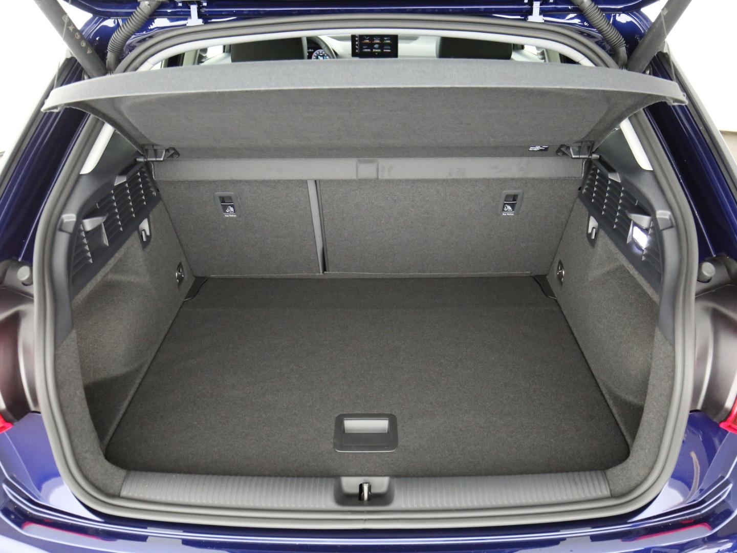 Bild über Audi Q2 advanced 35 TFSI S tronic - für weitere Informationen kontaktieren Sie den Audi Partner