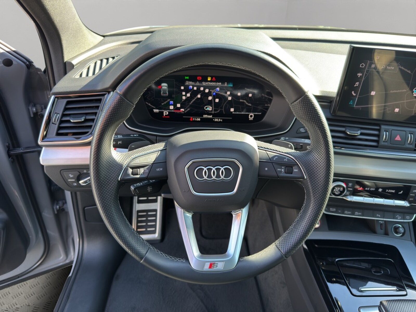 Audi SQ5 – Bild 12