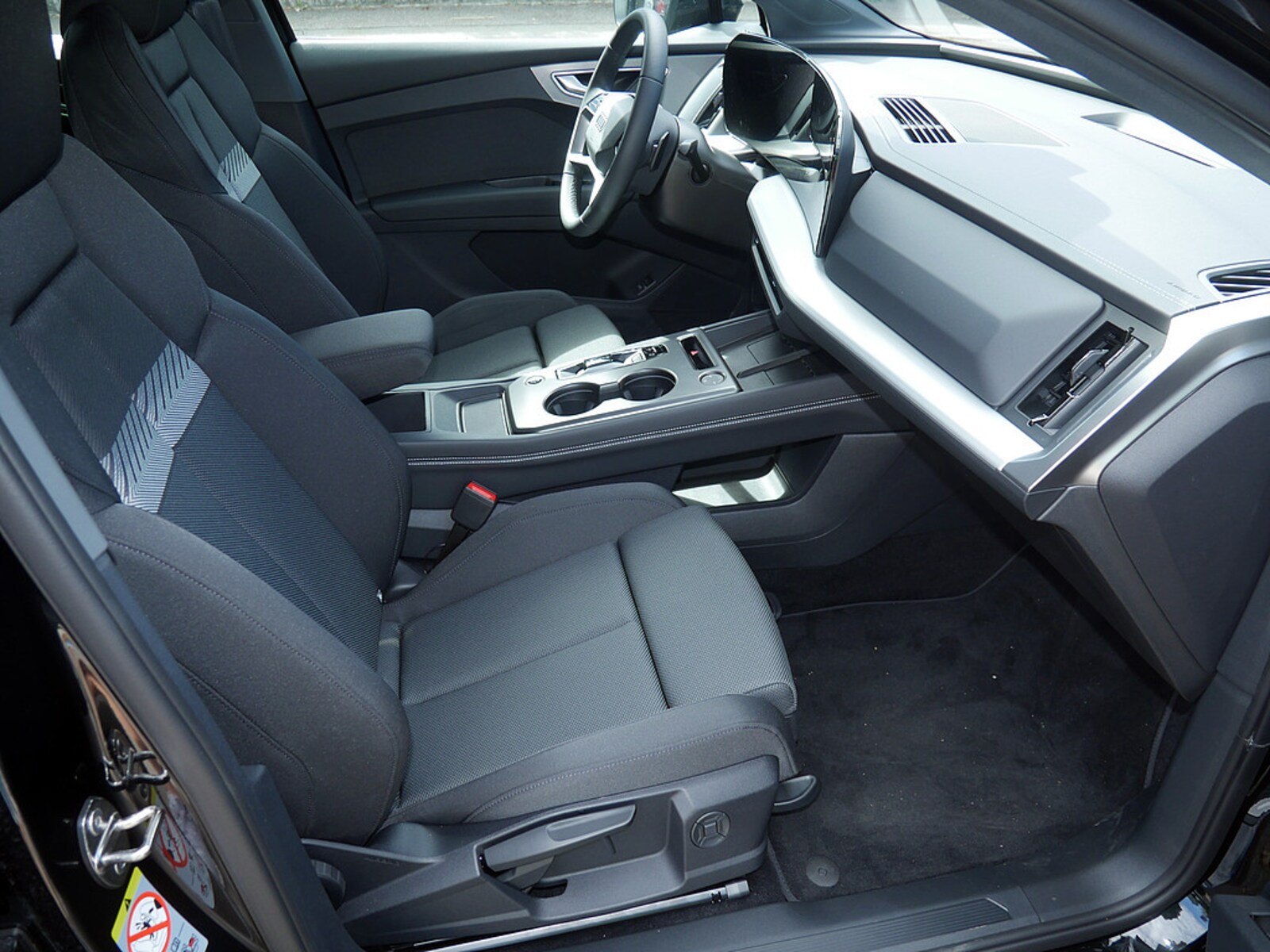 Audi Q4 e-tron – Bild 8
