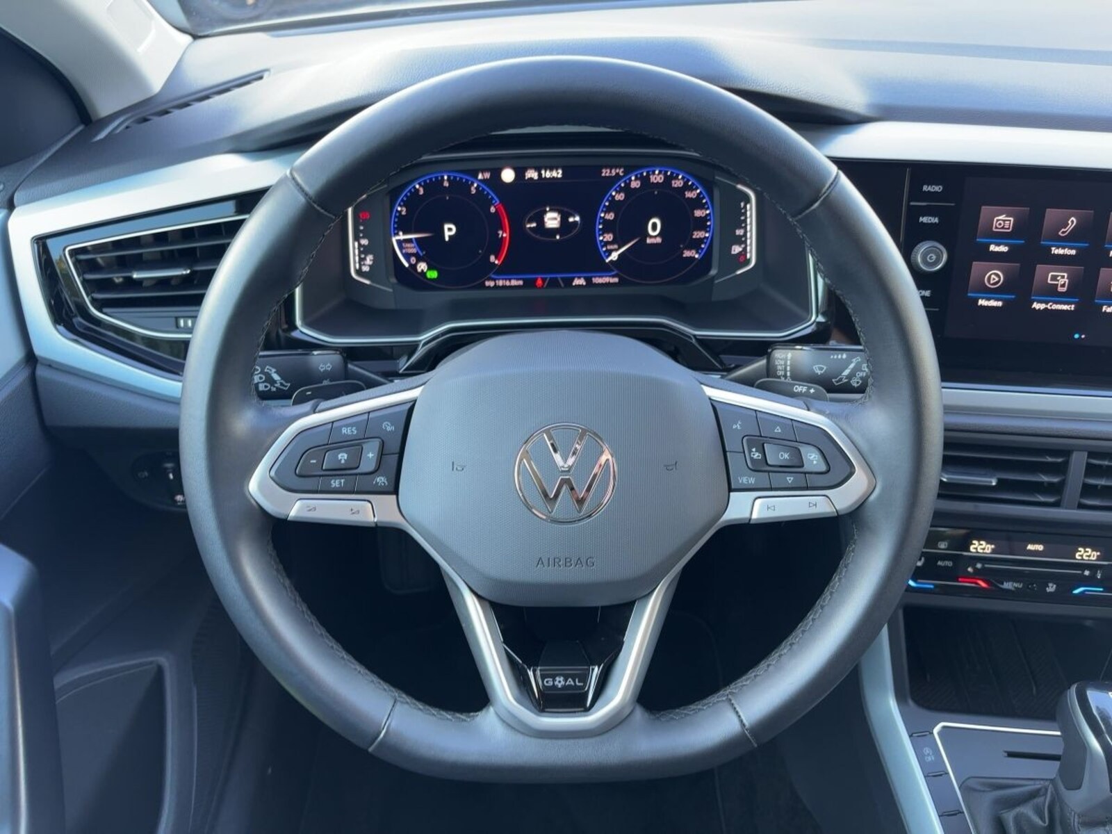 Volkswagen Polo – Bild 9