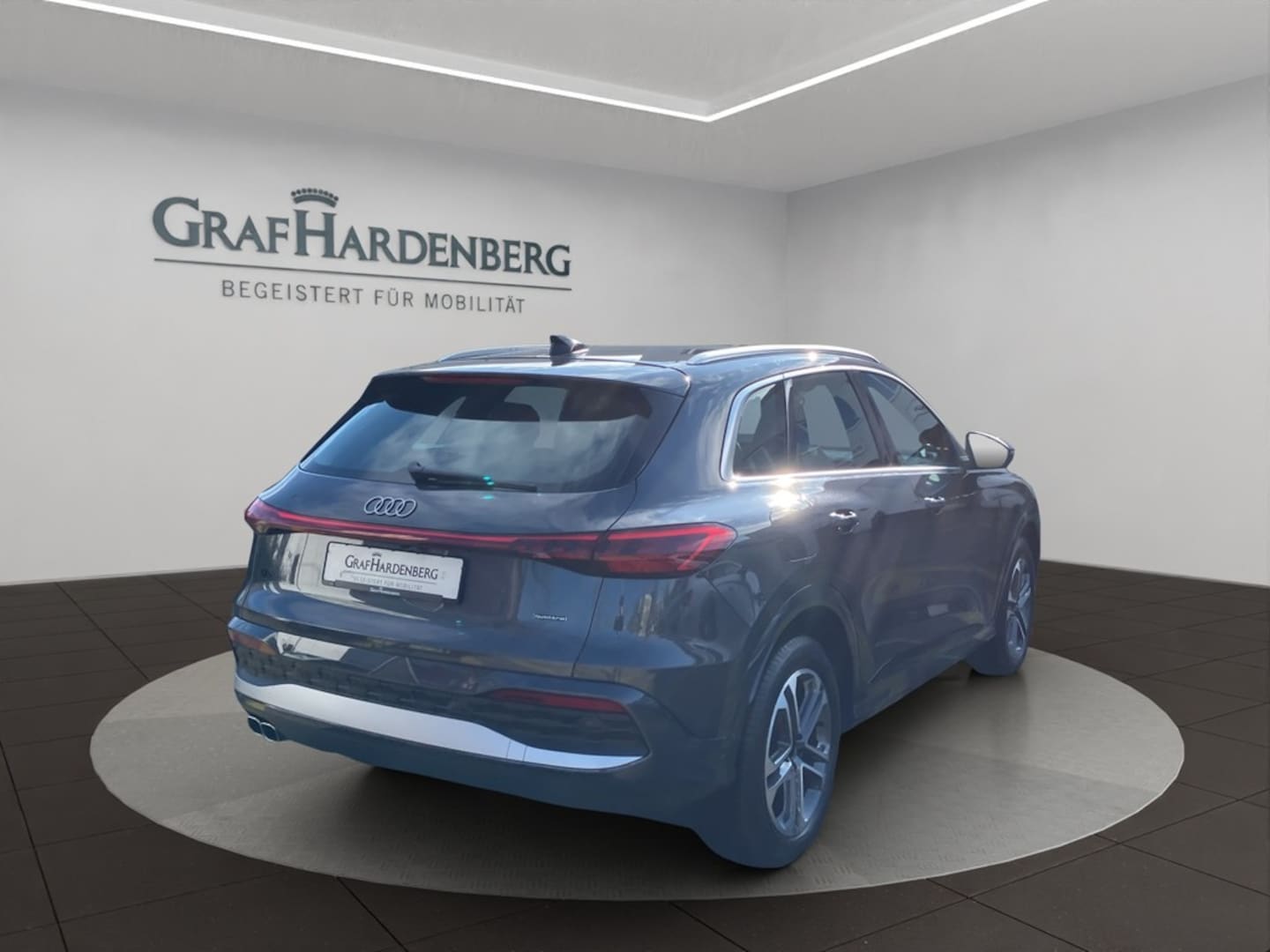 Bild über Audi Q5 SUV TDI quattro 150 kW S tronic - für weitere Informationen kontaktieren Sie den Audi Partner