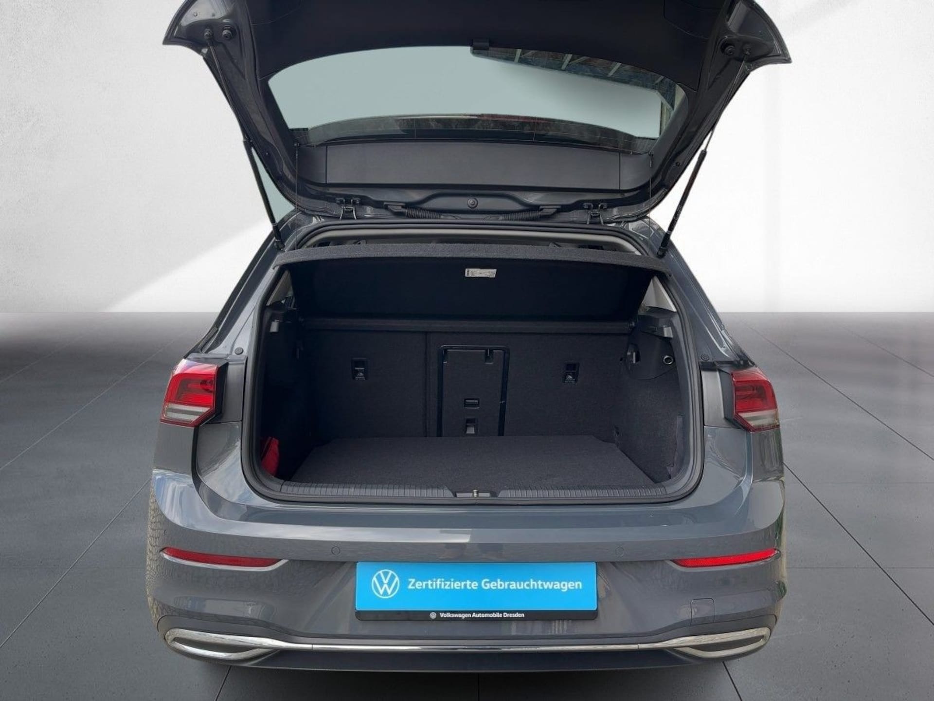 Volkswagen Golf Style