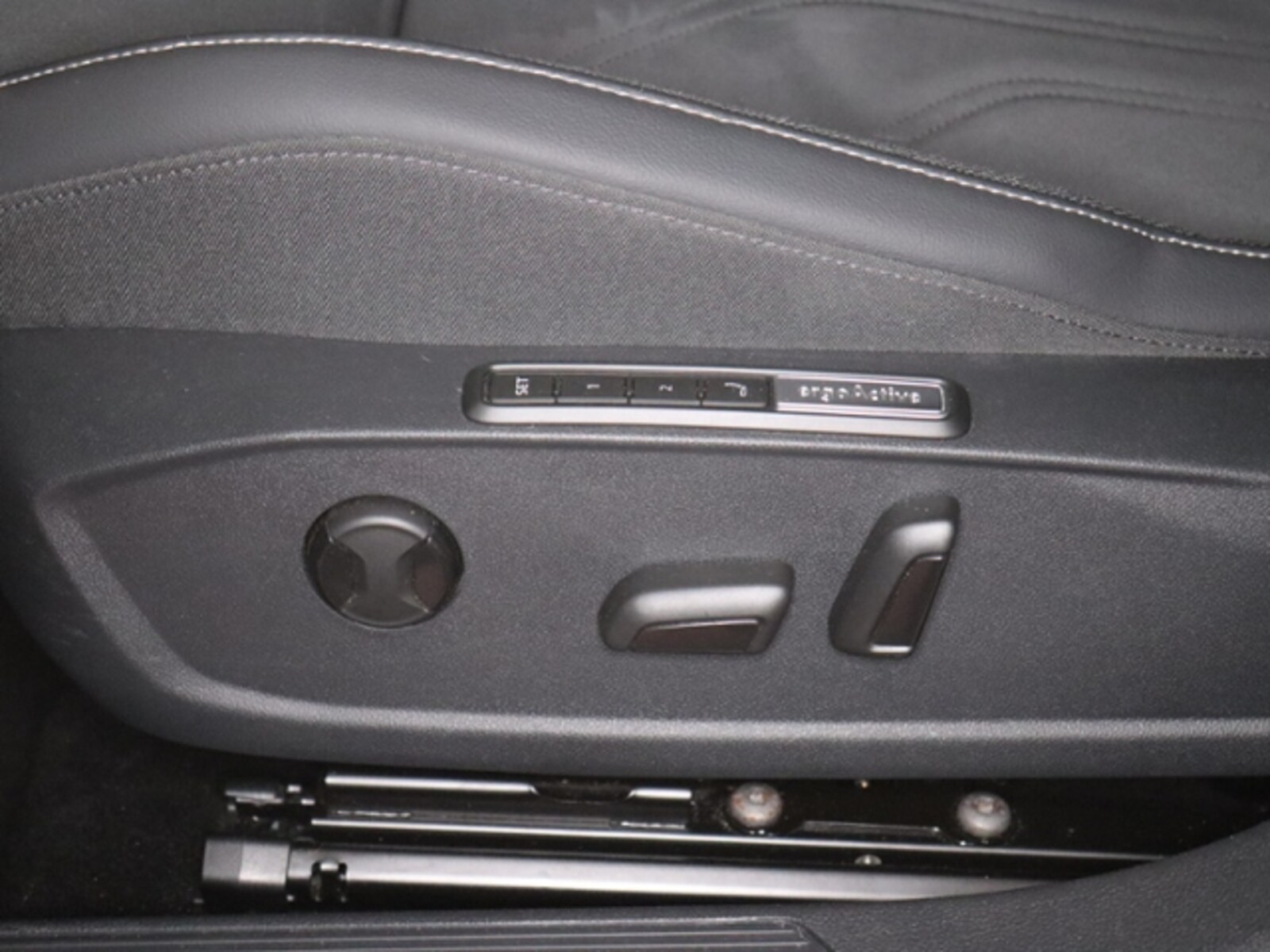 Volkswagen Golf – Bild 8