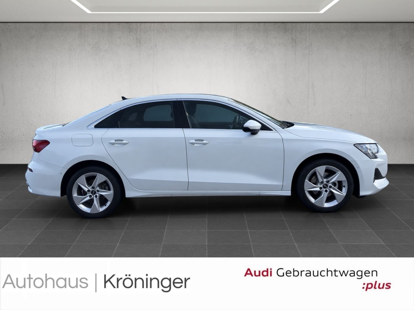 Bild über Audi A3 Limousine advanced 35 TFSI S tronic - für weitere Informationen kontaktieren Sie den Audi Partner