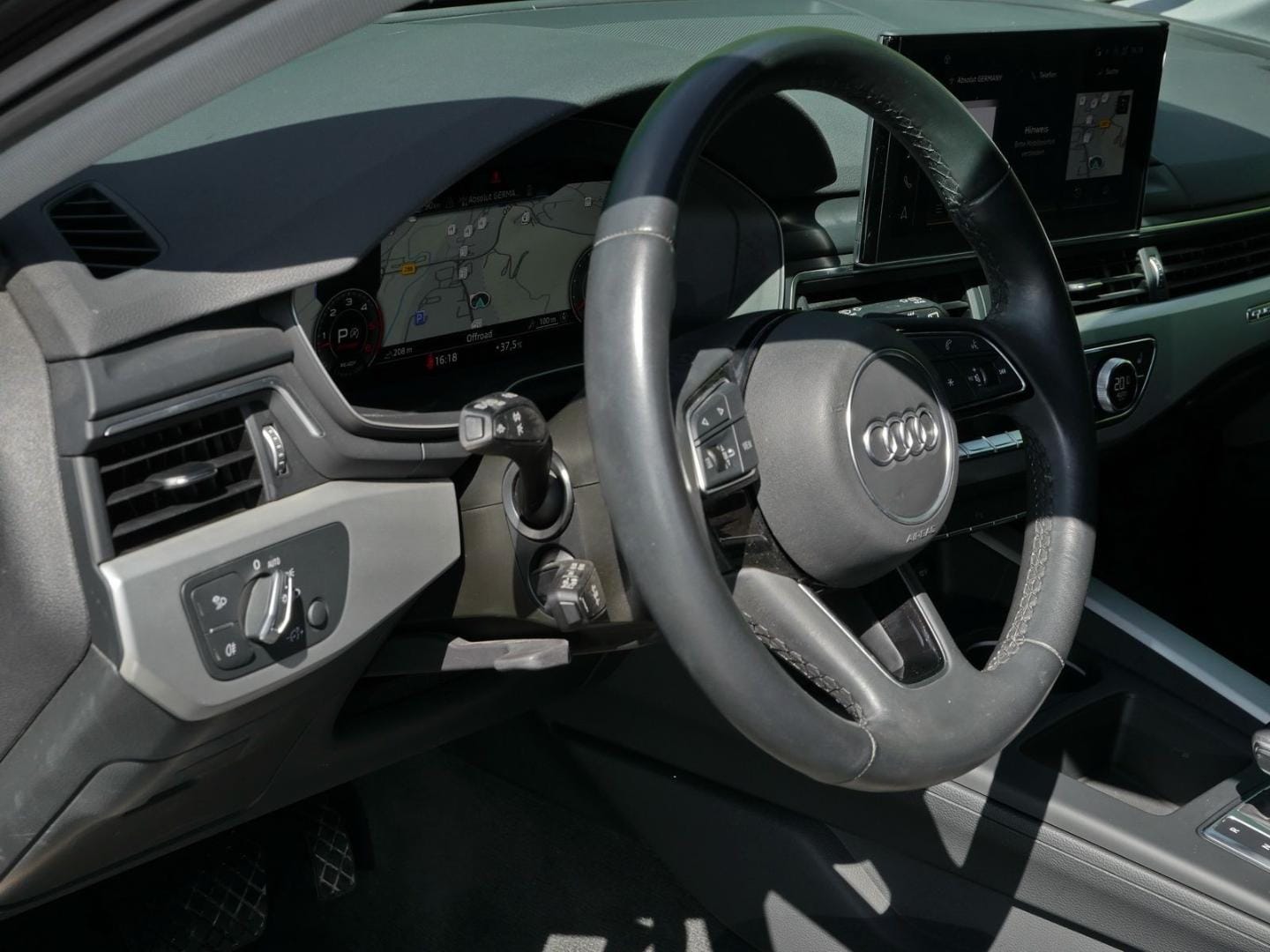 Bild über Audi A4 Avant S line 50 TDI quattro tiptronic - für weitere Informationen kontaktieren Sie den Audi Partner