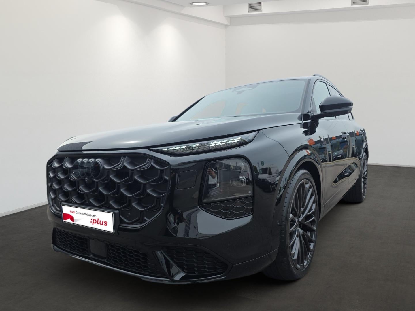 Bild über Audi Q7 SUV TDI quattro 220 kW tiptronic - für weitere Informationen kontaktieren Sie den Audi Partner