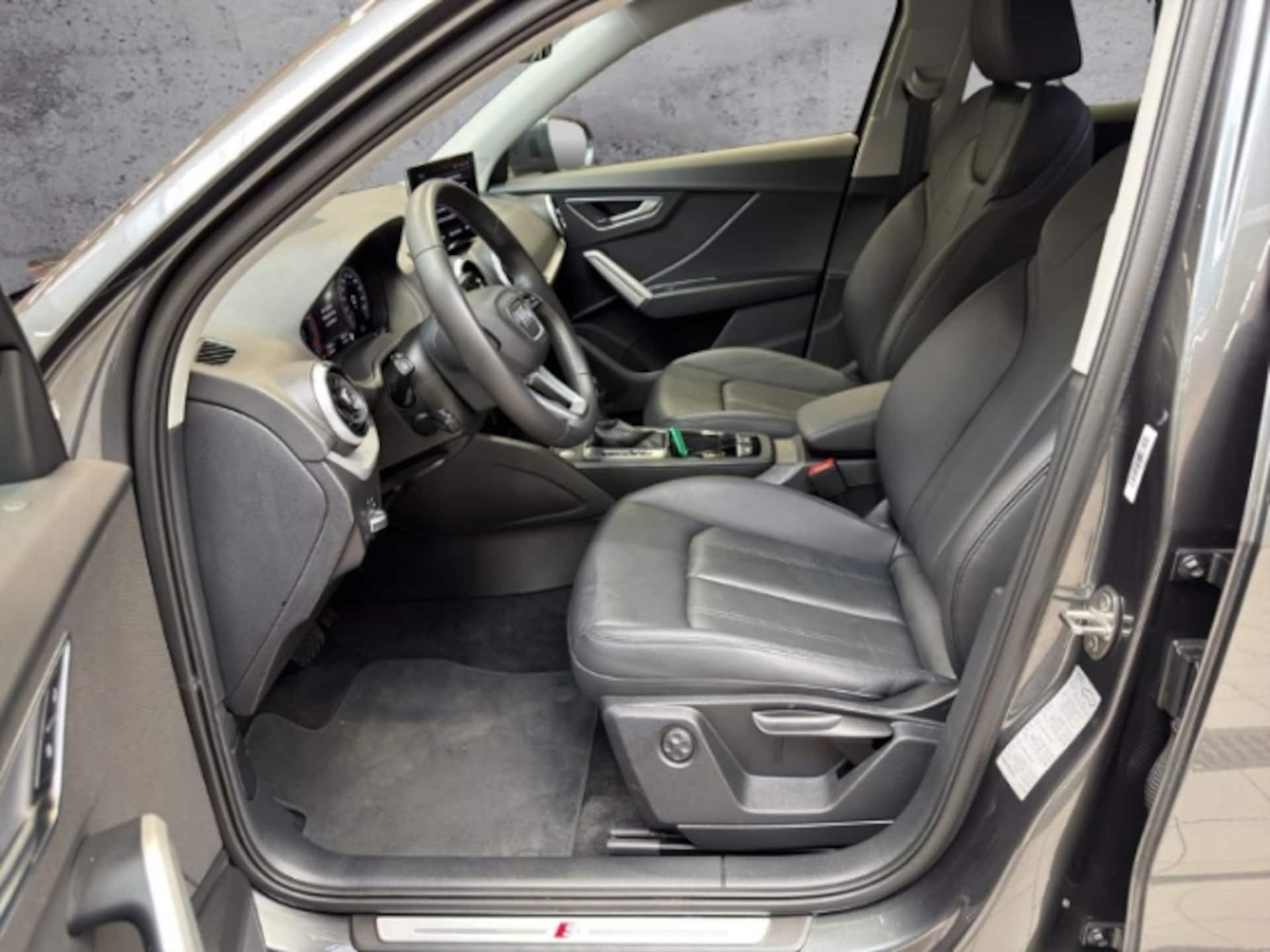 Audi Q2 S line