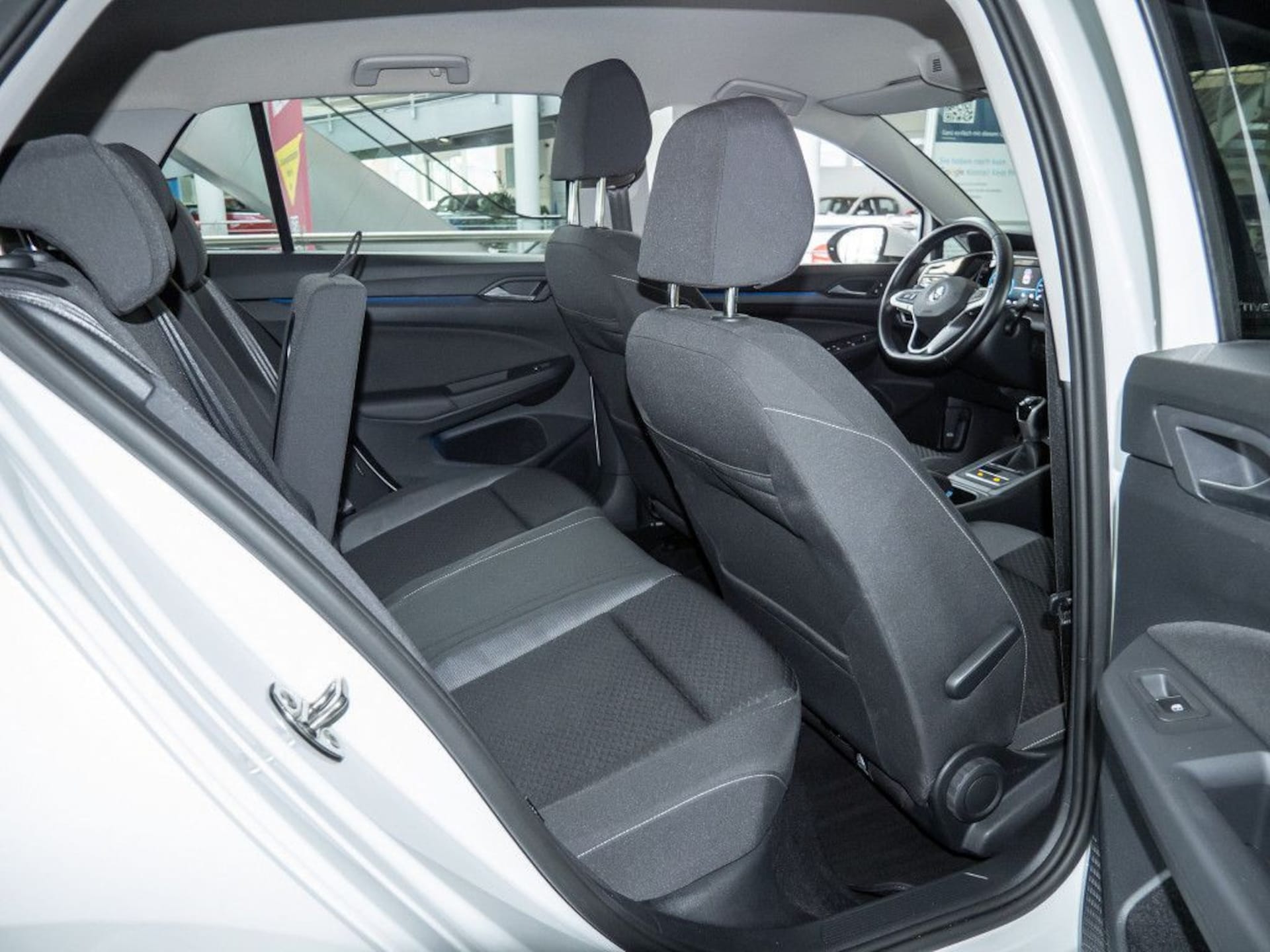 Volkswagen Golf Active