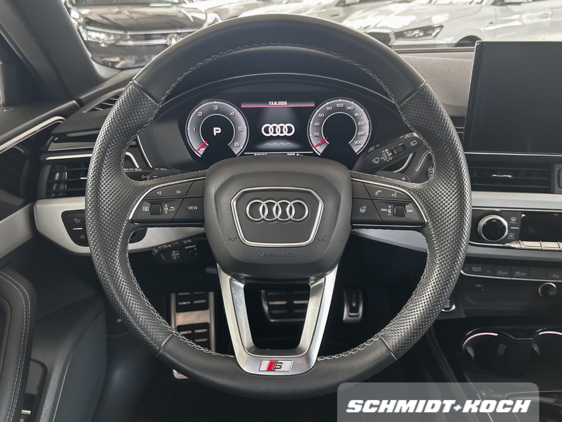 Audi A4 Avant S line