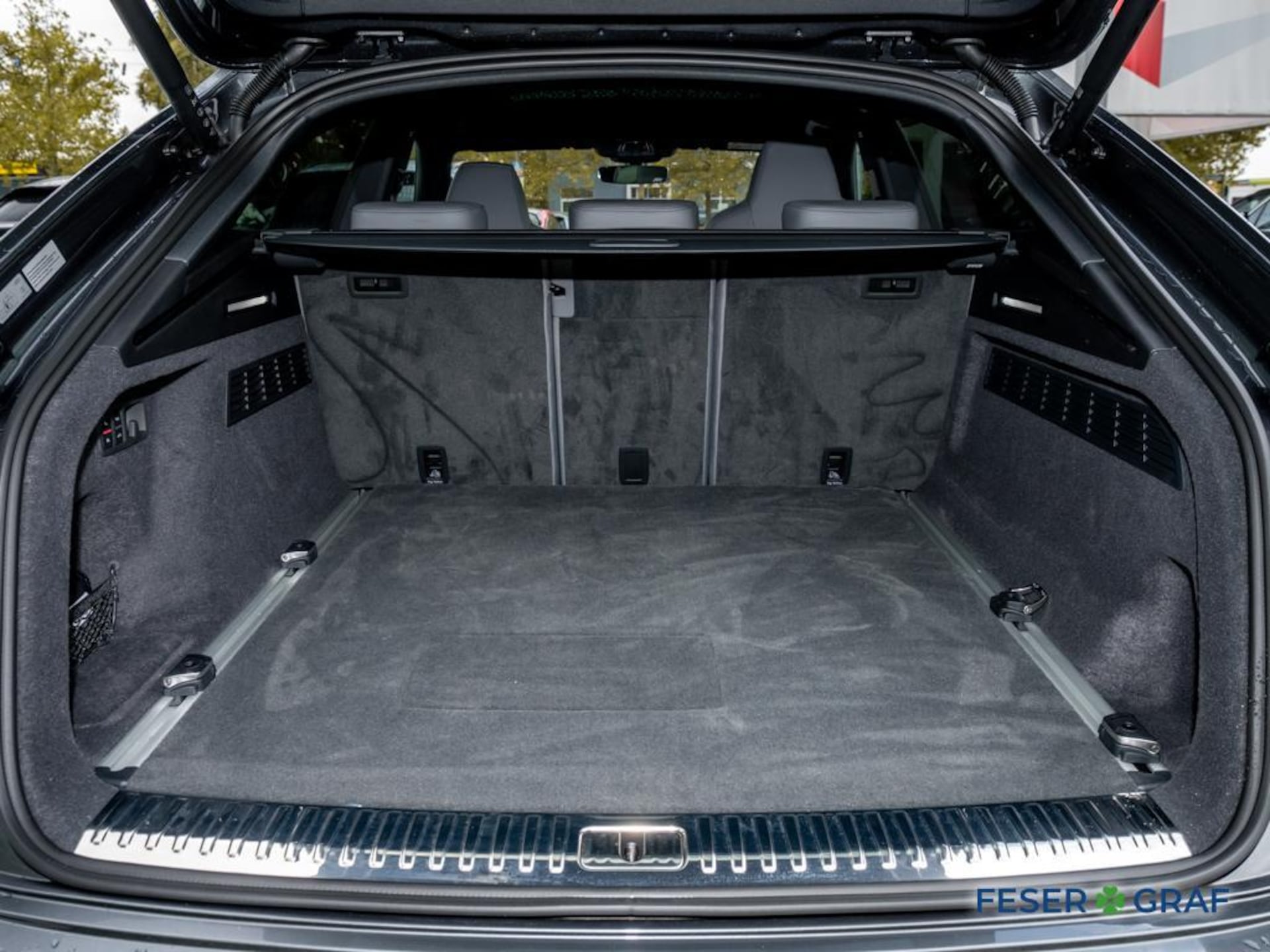 Audi Q8 SUV TFSI e