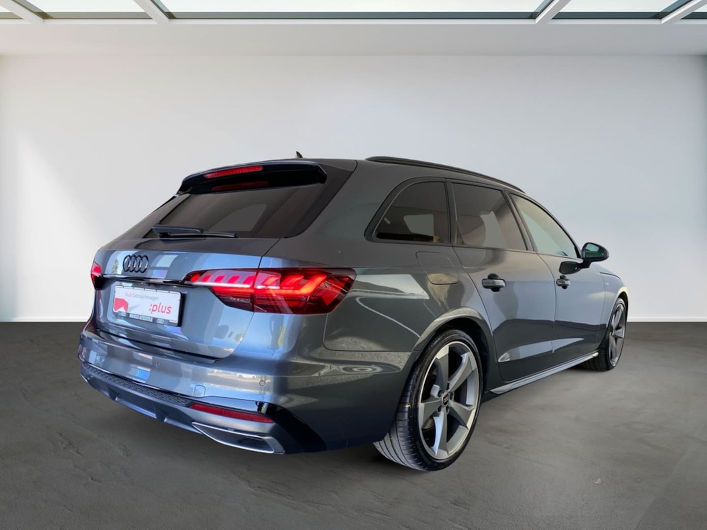 Bild über Audi A4 Avant S line 40 TFSI S tronic - für weitere Informationen kontaktieren Sie den Audi Partner