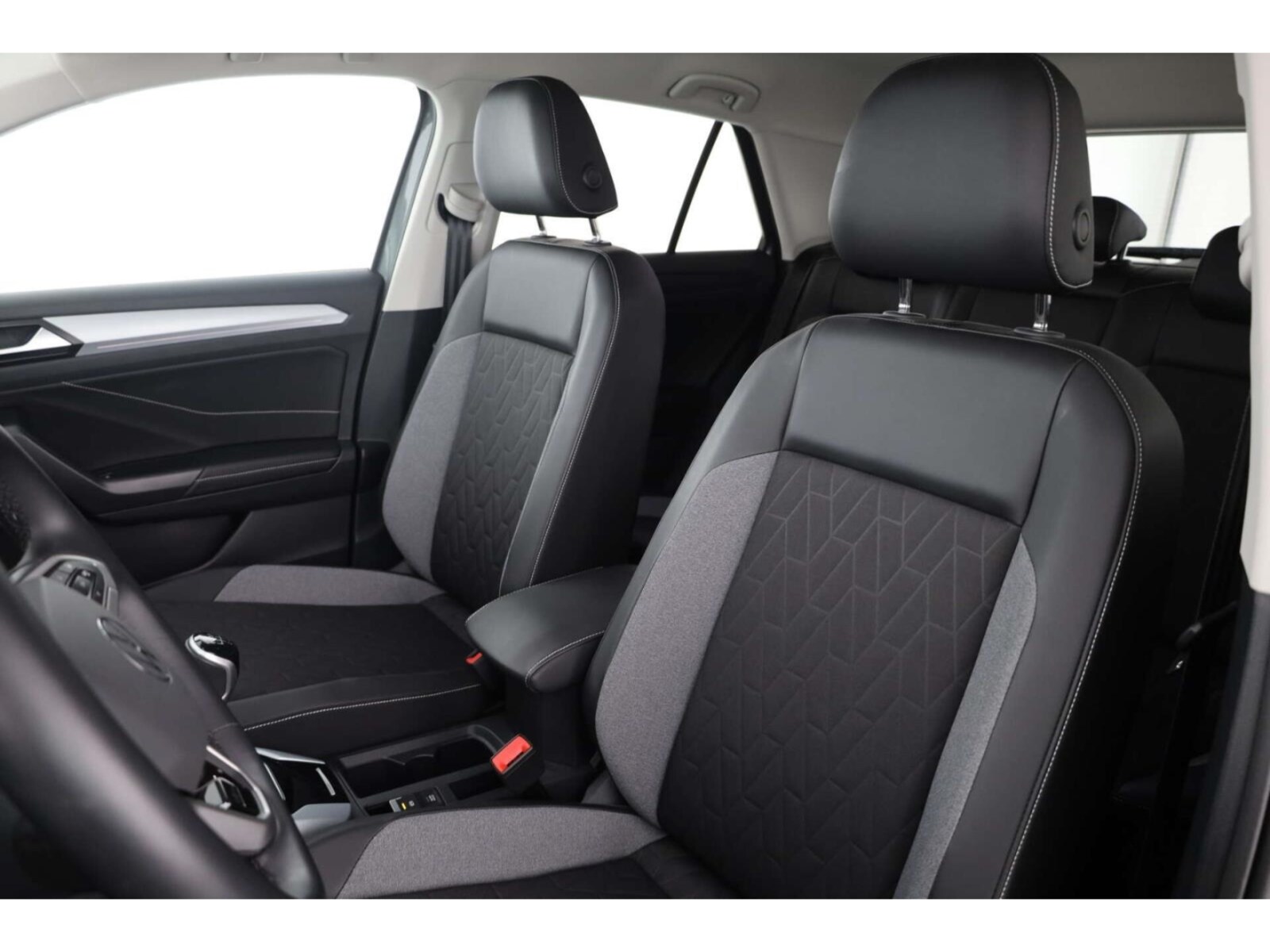 Volkswagen T-Roc – Bild 10