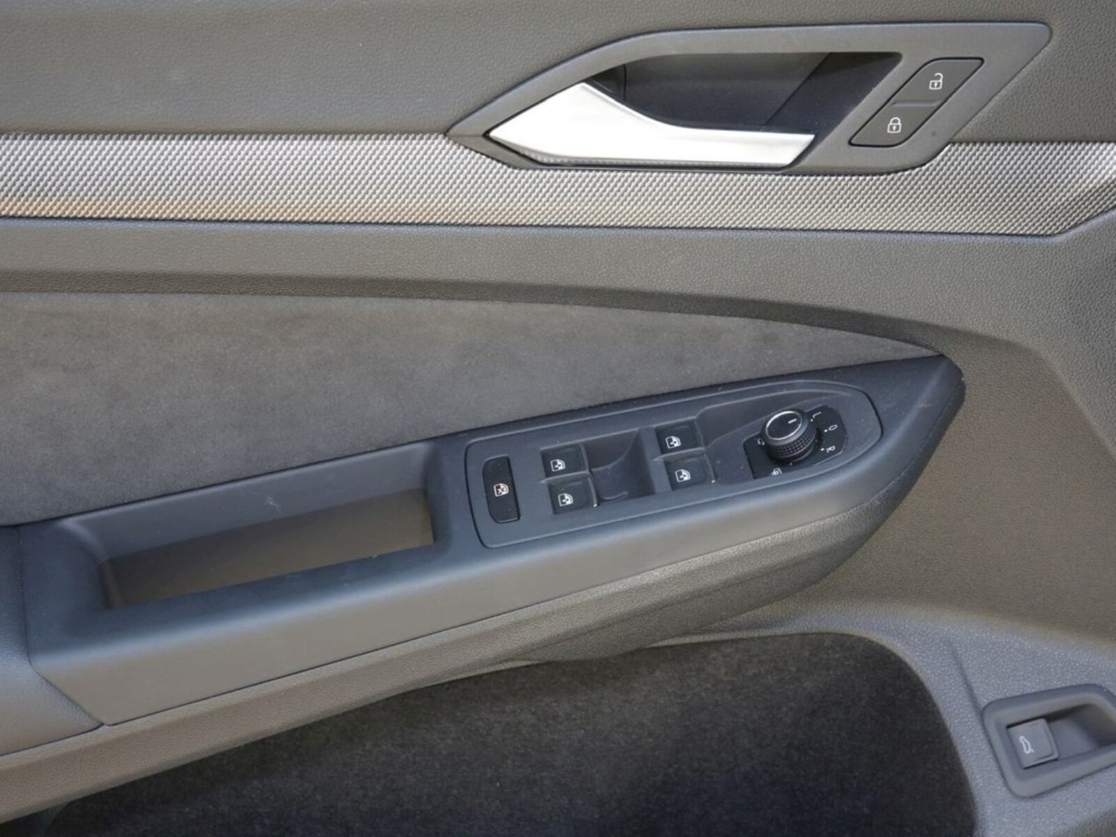 Volkswagen Golf Variant – Bild 16