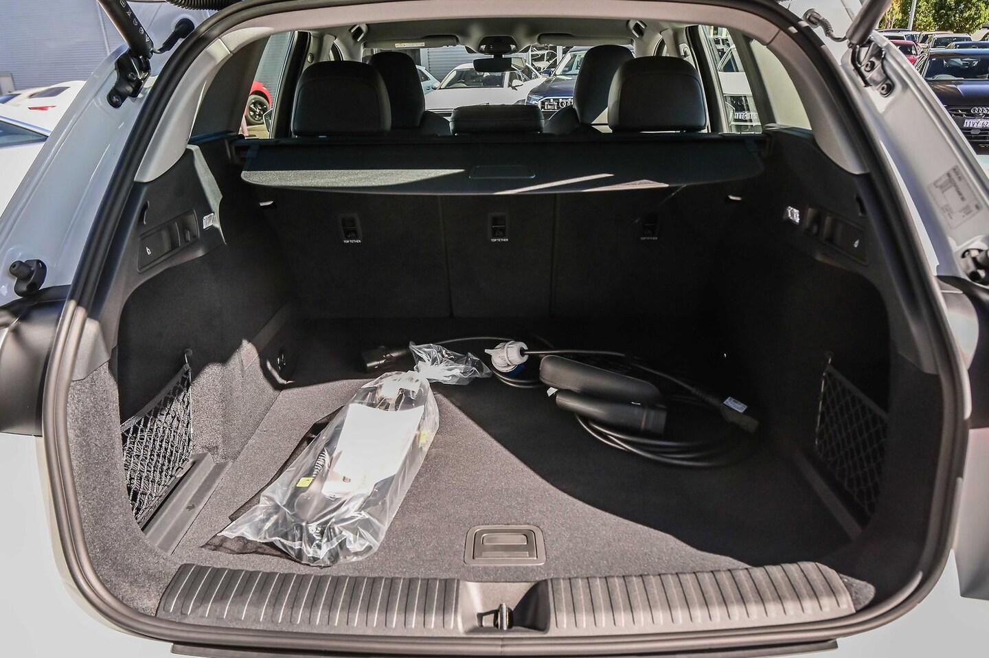 Image about Audi Q6 SUV e-tron e-tron