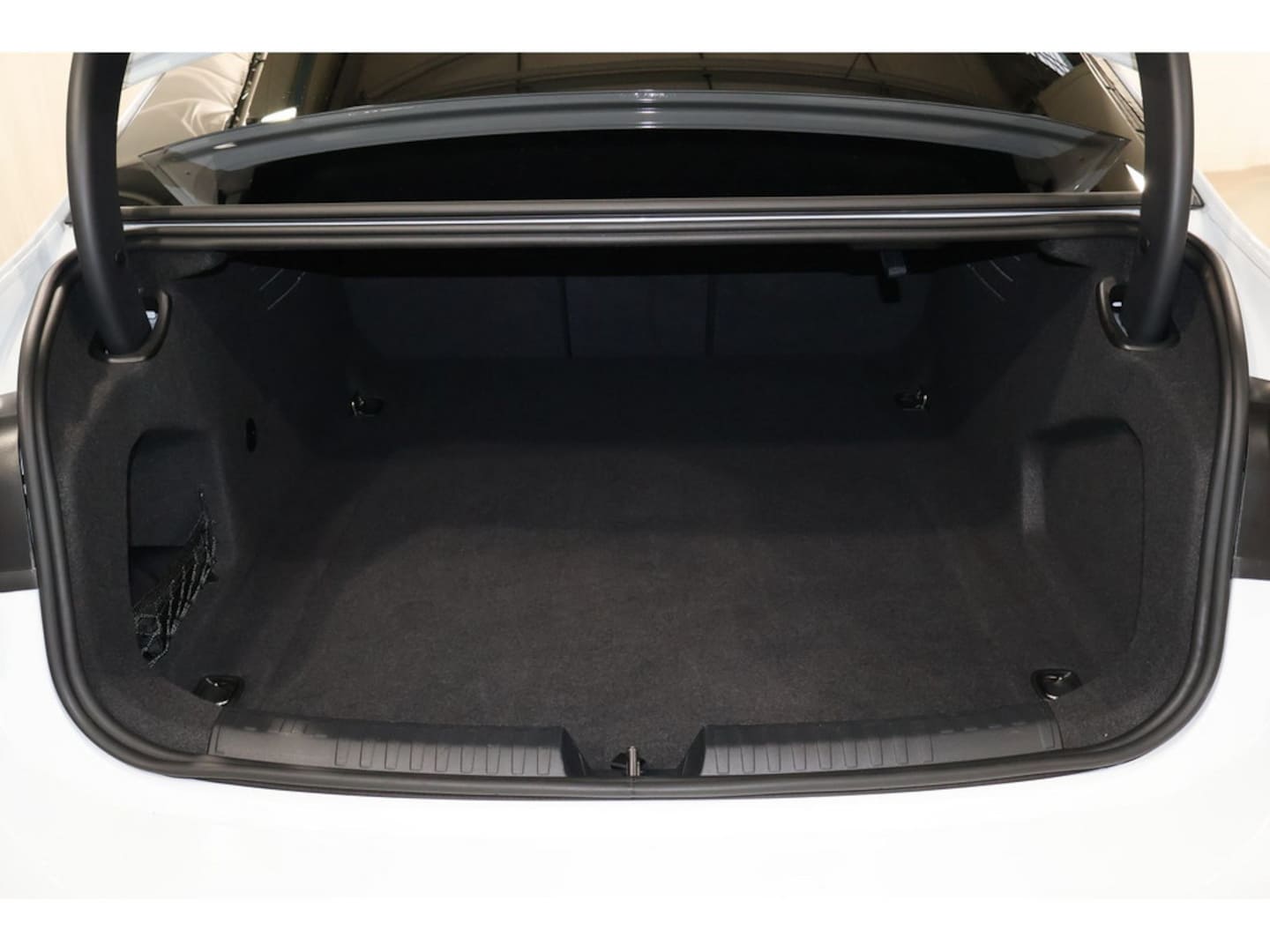 Bild über Audi A6 Limousine TDI quattro 150 kW S tronic - für weitere Informationen kontaktieren Sie den Audi Partner