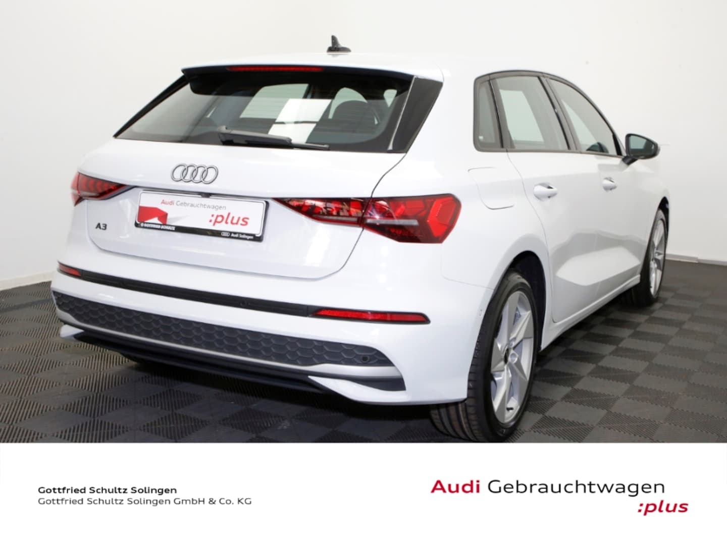 Bild über Audi A3 Sportback advanced 35 TDI S tronic - für weitere Informationen kontaktieren Sie den Audi Partner