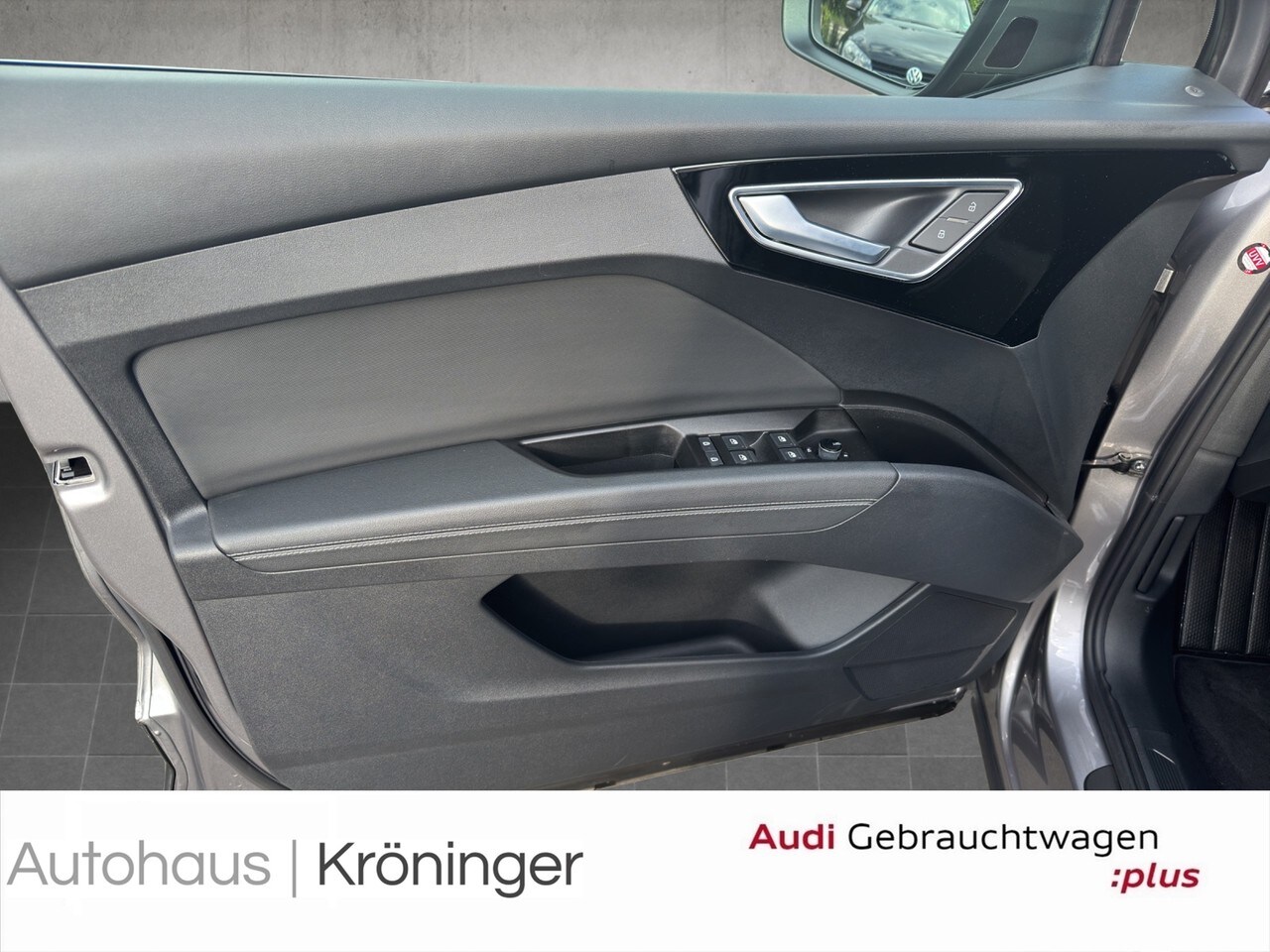 Image about Audi Q4 e-tron 40 e-tron
