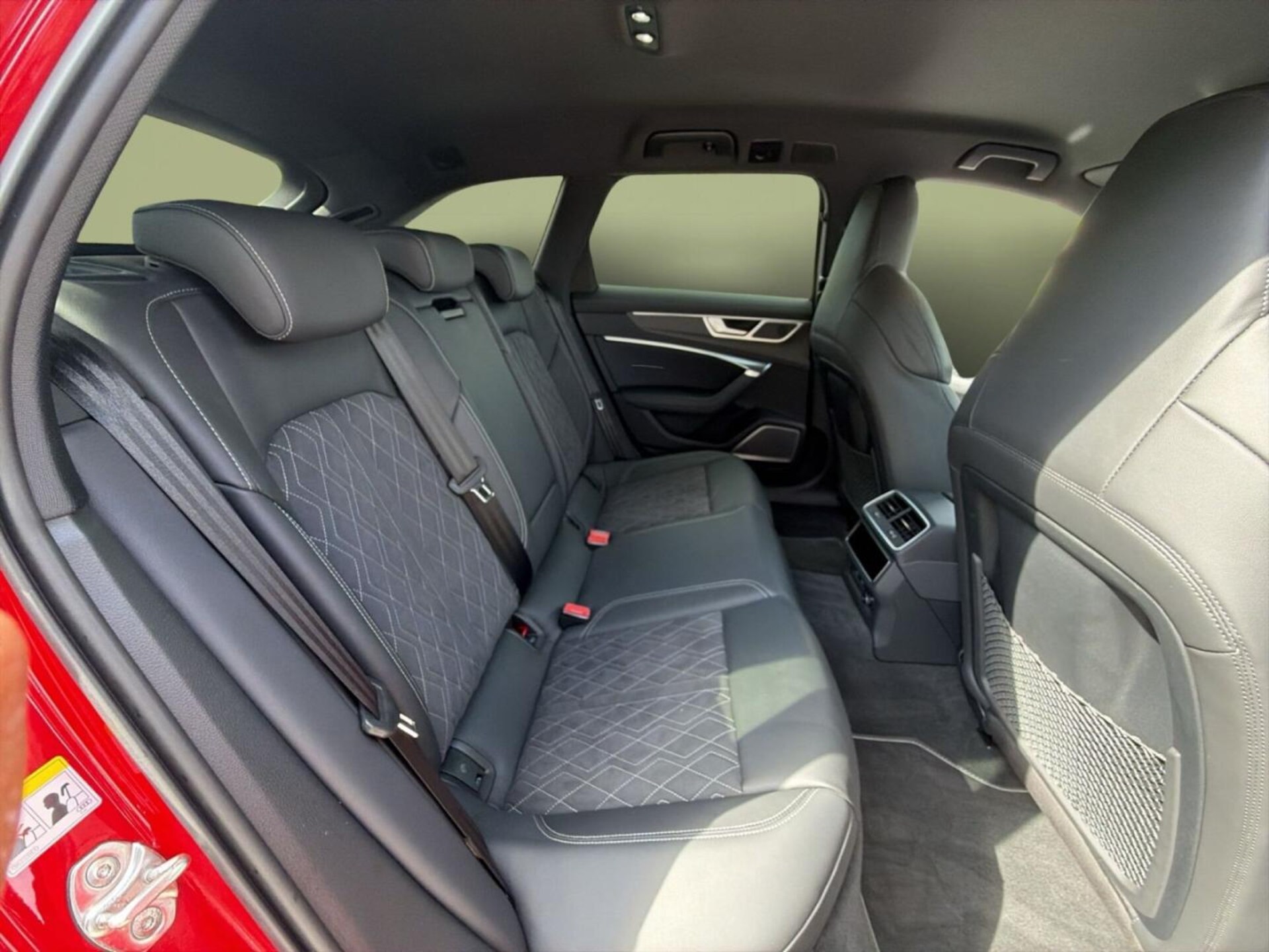 Audi S6 Avant