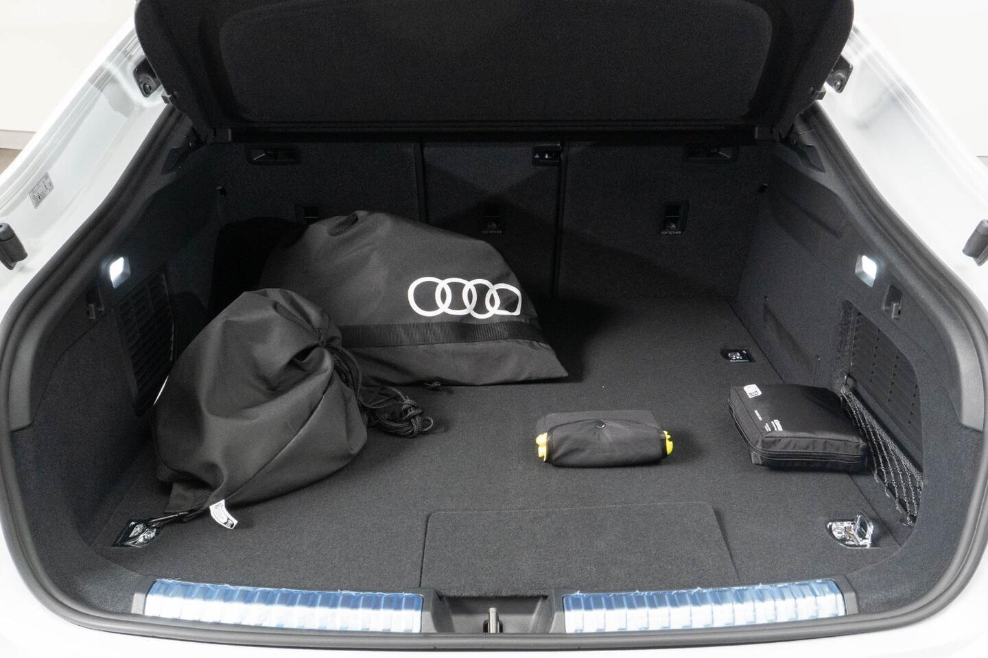 Image about Audi A5 Sedan TFSI e e-hybrid quattro 270 kW S tronic
