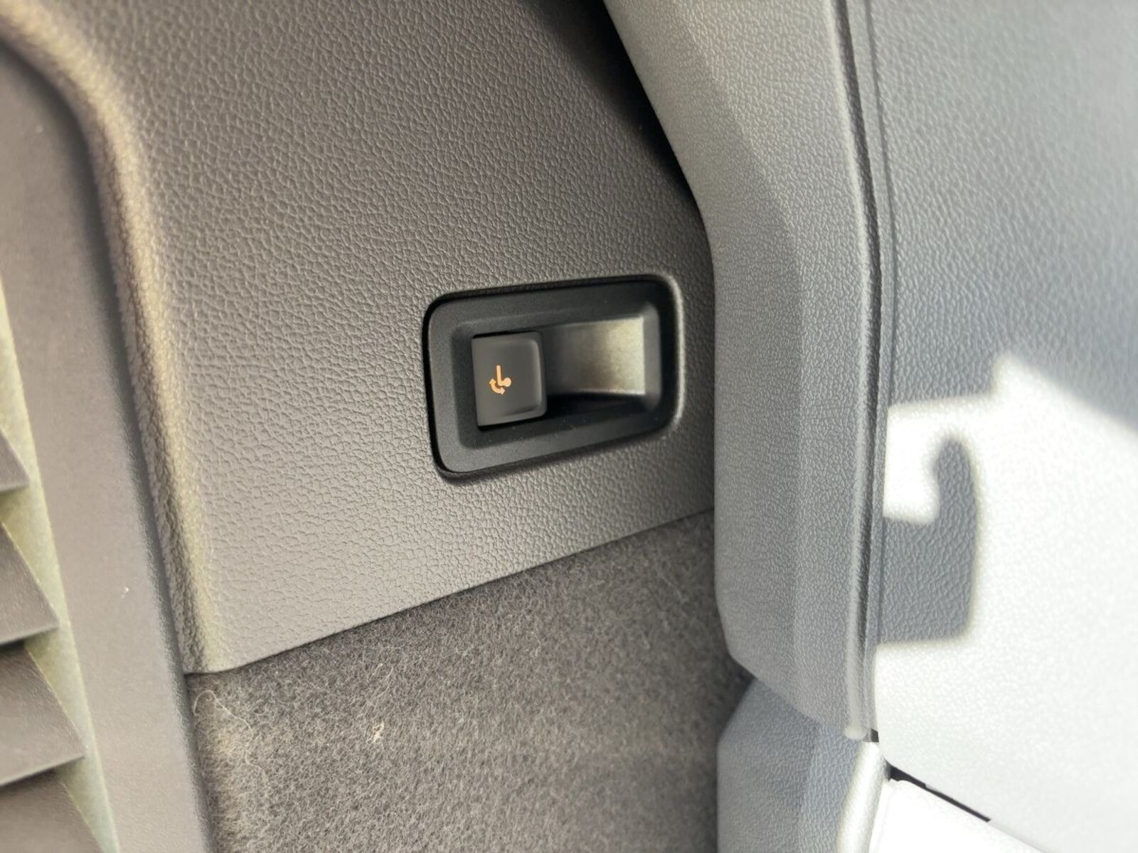 Volkswagen Multivan – Bild 21