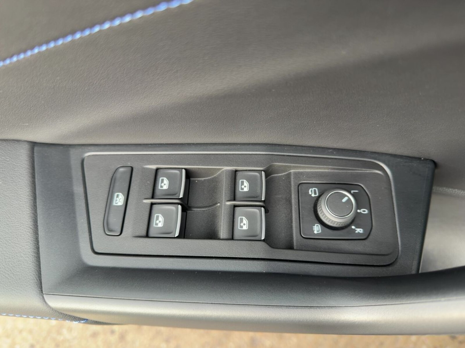 Volkswagen T-Roc – Bild 22