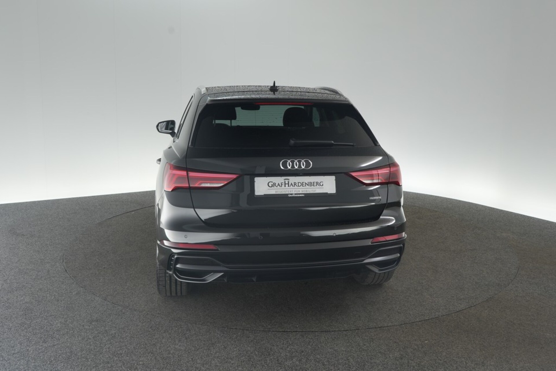 Audi Q3 SUV S line