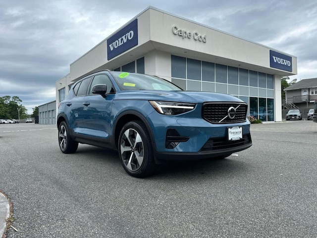 2024 Volvo XC40