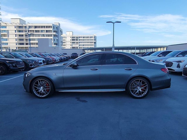 2021 Mercedes-Benz