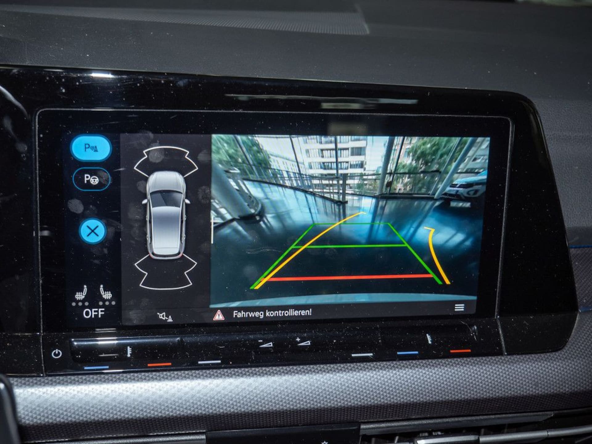 Volkswagen Golf Active
