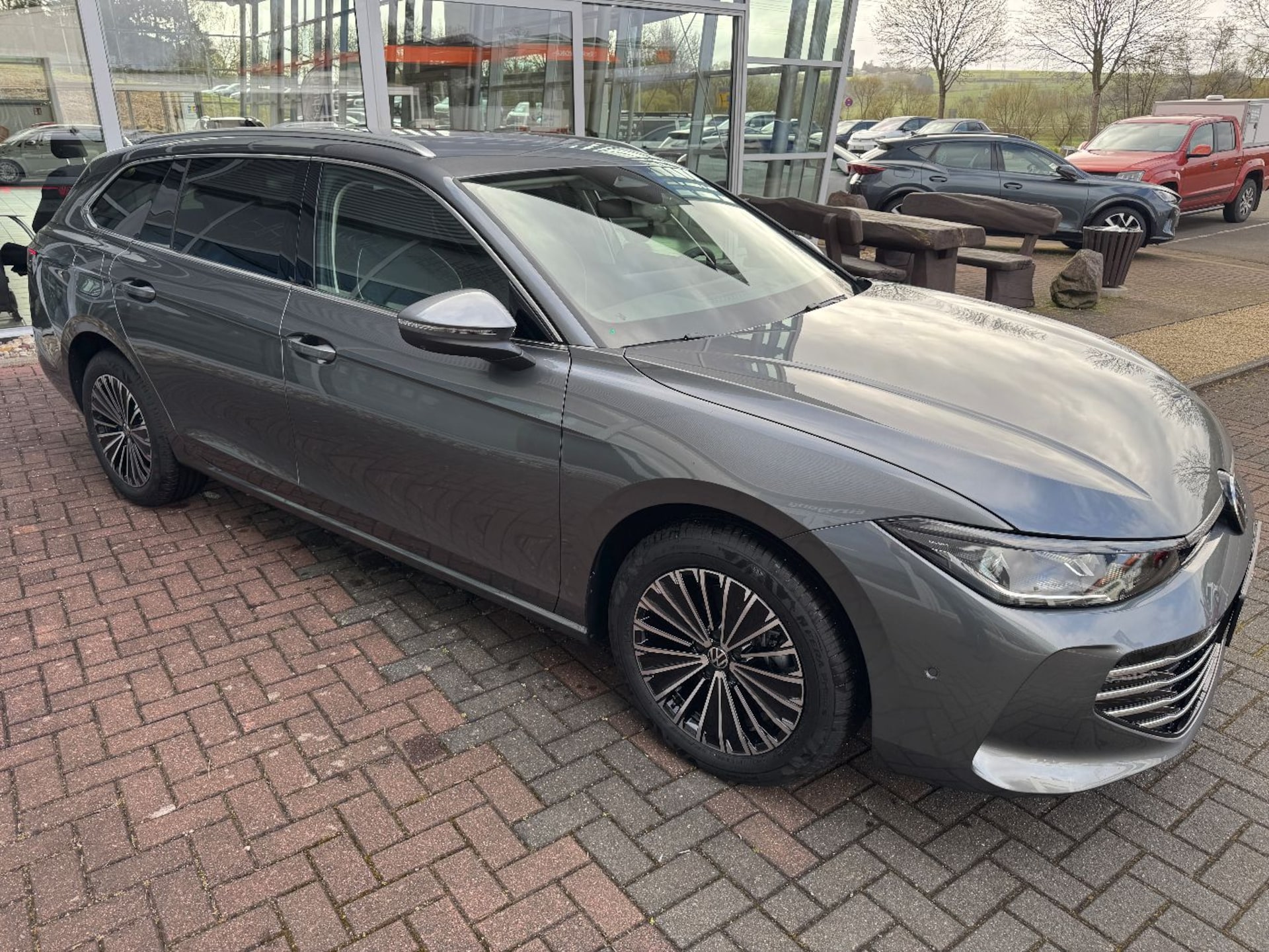 Volkswagen Passat Elegance
