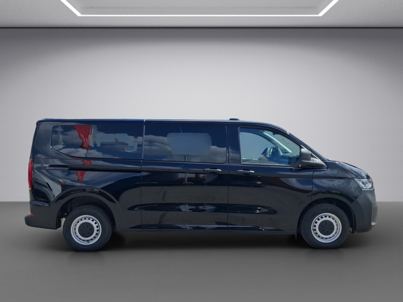 Volkswagen Transporter Kombi langer Radstand – Bild 7