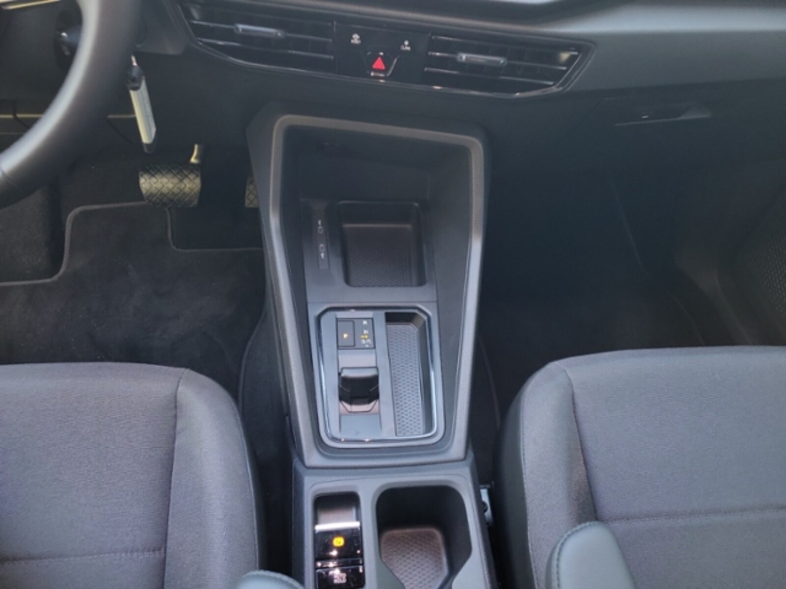 Volkswagen Caddy Maxi Cargo – Bild 11